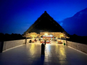 Healing Home And Hostel Auroville